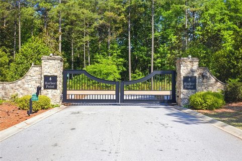 Lot 108 Harbor Ridge Road pending home in Harbor Point, Seneca, SC