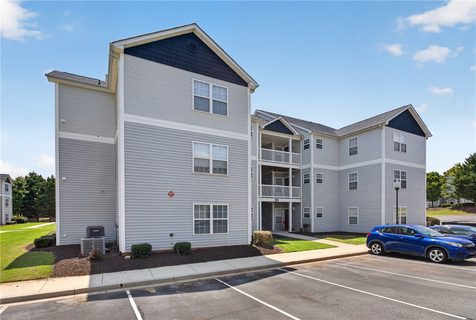 146 University Village Drive active condo in University Village, Central, SC