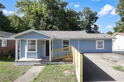 807 W Franklin Street active home in Carver Valley, Anderson, SC
