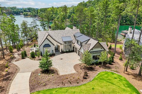 219 Quay Court active home in The Reserve At Lake Keowee, Sunset, SC