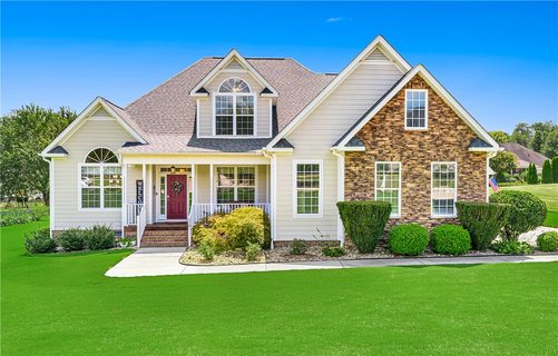 A home in Edens Ridge
