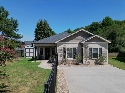 3 Cringle Lane active home in Hembree Station, Anderson, SC