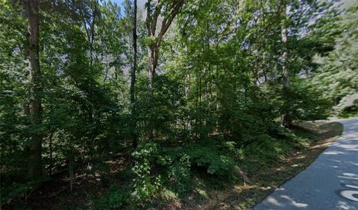 228 Shannandoah Drive active lot in Foxwood Hills, Westminster, SC