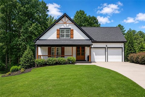 505 Waters Edge Court active home in Waters Edge, West Union, SC