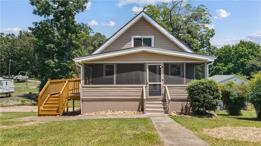 1203 Andersonville Road active home in Hatton Ford, Townville, SC