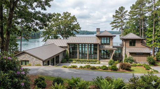 A home in Cliffs At Keowee Springs, Six Mile
