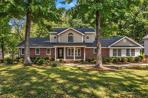 106 Pikes Ridge active home in Lakefront, Anderson, SC