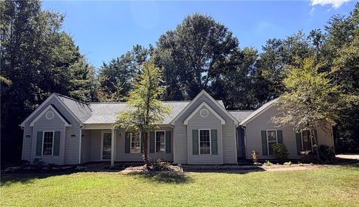 A home in Whispering Oaks