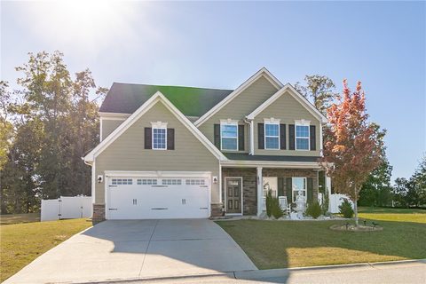 202 Bronson Ridge active home in Bronson Ridge, Anderson, SC