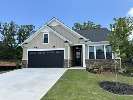140 Osprey Landing active home in Eagle Creek, Central, SC