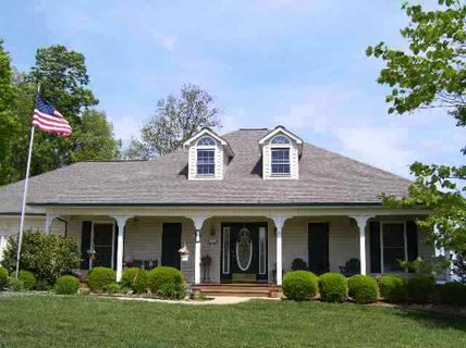 117 Sandy Springs Court