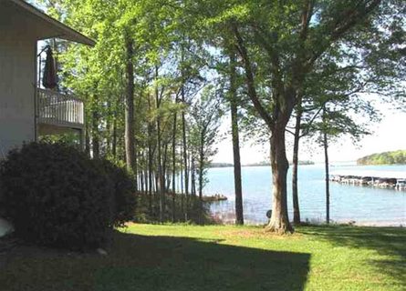 9D Hartwell Villas