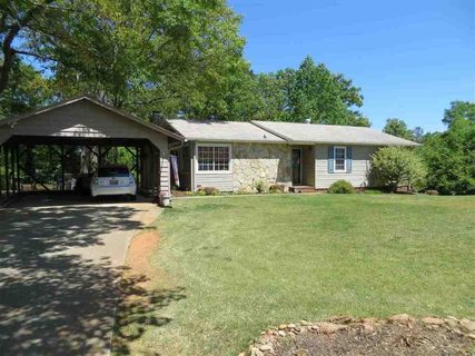 320 Country Glen Lane