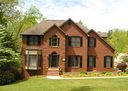 122 East Cove Drive LAKE KEOWEE WATERFRONT sold home in Six Mile, SC