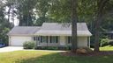 522 Robinhood Drive sold home in Seneca, SC