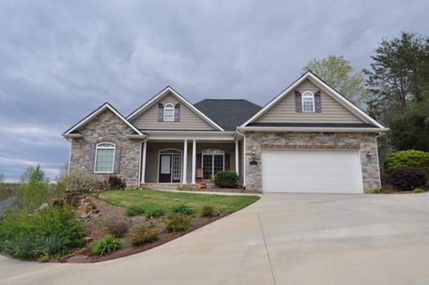 Previously sold for $220,000
