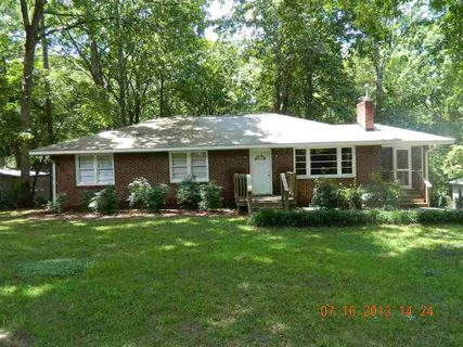 406 Upper Highland Drive Bring Offers!!