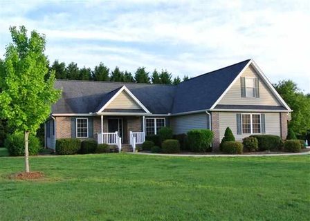 201 Pebble Creek sold home in Pebble Creek, Seneca, SC