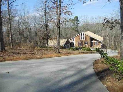422 Overlook Drive sold home in Edgewater Hills, Fair Play, SC