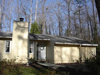 322 Woodland Circle