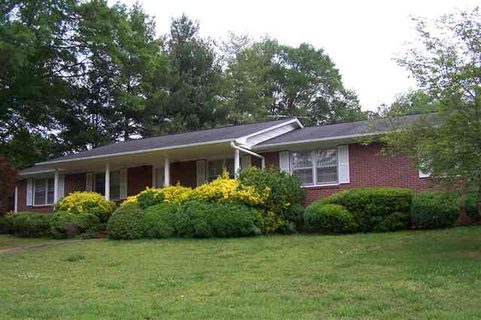 609 Heyward Road
