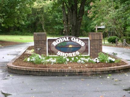 102 Crepe Myrtle Lane Lot # 64 Royal Oaks Shore sold home in Royal Oak Shores, Anderson, SC