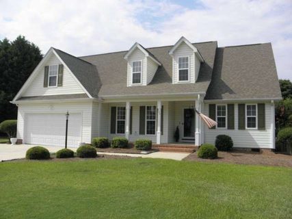 406 Dewsbury Lane sold home in The Summit, Piedmont, SC