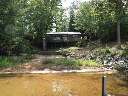 307 N Cove Road sold home in Camp Jocassee Pointe, Salem, SC
