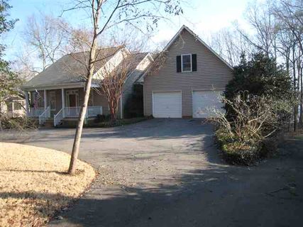 308 Paradise Circle