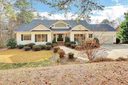119 Pinnacle Pointe Drive sold home in Seneca, SC