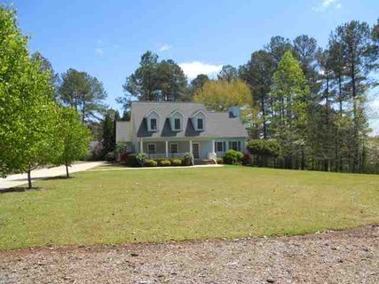 404 Sapphire Court