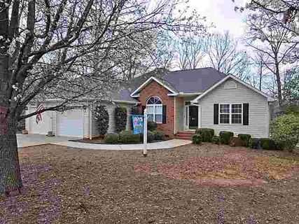 209 Laurel Heights