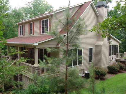 306 E Waters Edge Drive sold home in Edgewater, Fair Play, SC