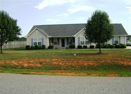 119 Mcclain Lake Drive