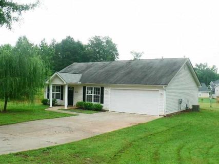 1233 Massey Road sold home in Massey, Pendleton, SC