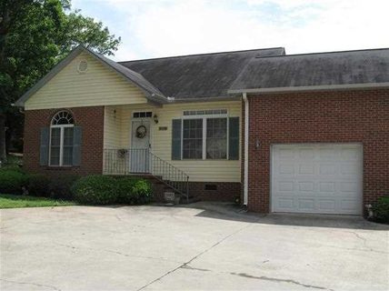 2004 Mcconnell Springs Road sold townhome in Autumn Oaks, Anderson, SC