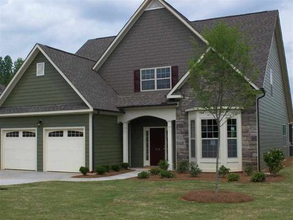 Previously sold for $210,879