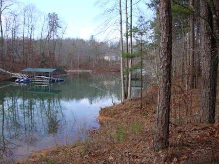Lot 20 Shelter Cove sold home in Shelter Cove, Seneca, SC