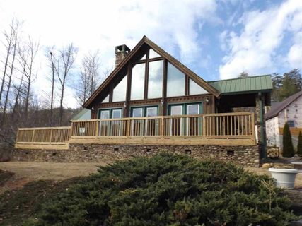101 Woodmere Drive