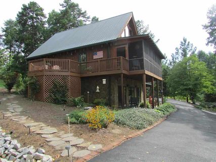 121 Briar Court sold home in Harbor Plus On Keowee, Seneca, SC