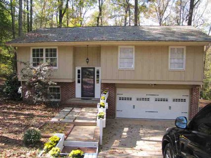 401 Woodland Circle