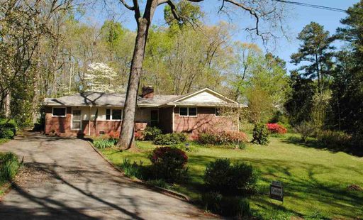 211 Highland Drive