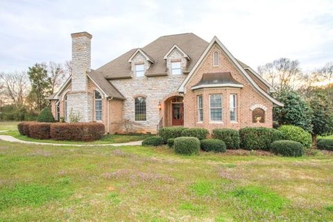 38 Hidden Falls Drive