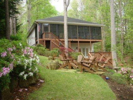 211 Berwick Court sold home in Berwick, Seneca, SC