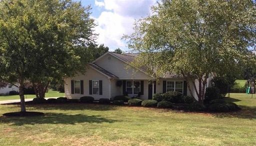 122 Mcclain Lake Drive