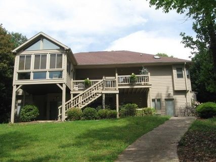 226 Royal Oaks Drive sold home in Royal Oak Shores, Anderson, SC