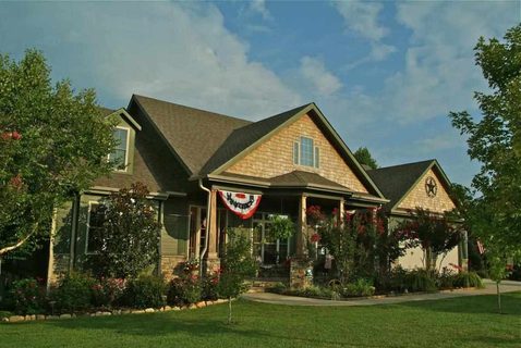 402 Home Stretch Drive sold home in Blue Mountain Estates, Seneca, SC