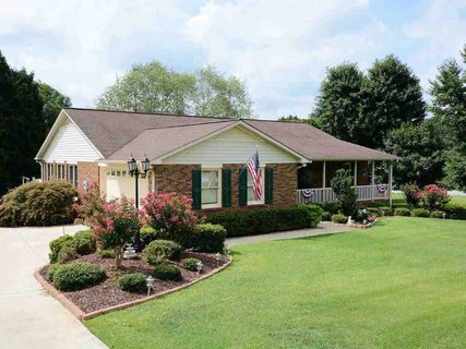 215 Arnold Drive