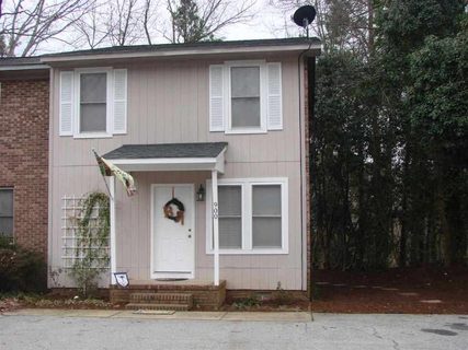 900 Georgetown