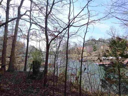 Lot 17 Mcdonald Pointe Road sold home in Mcdonald Pointe, Seneca, SC